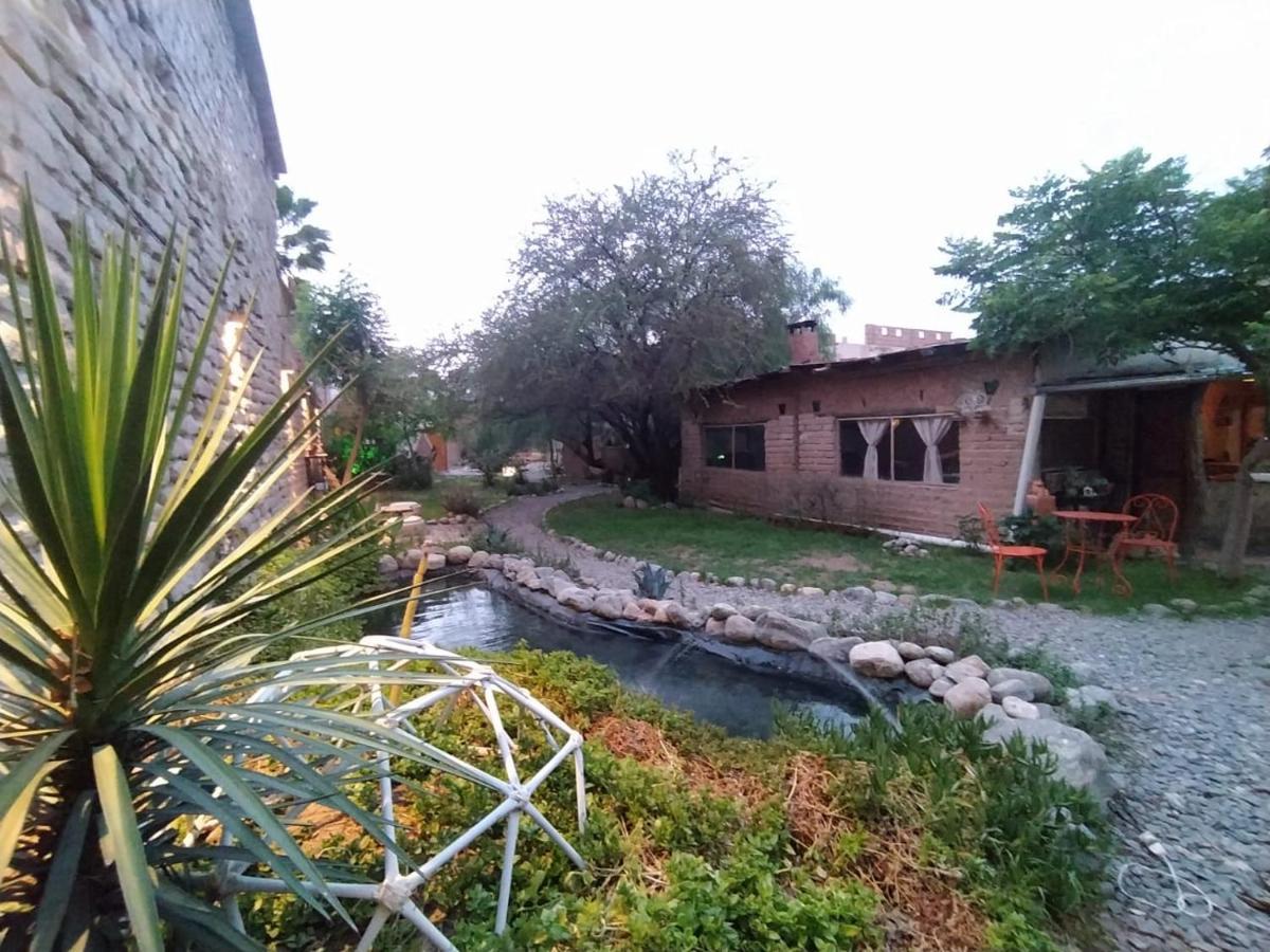 Casa Arbol Domos Hostel Cafayate Exterior photo